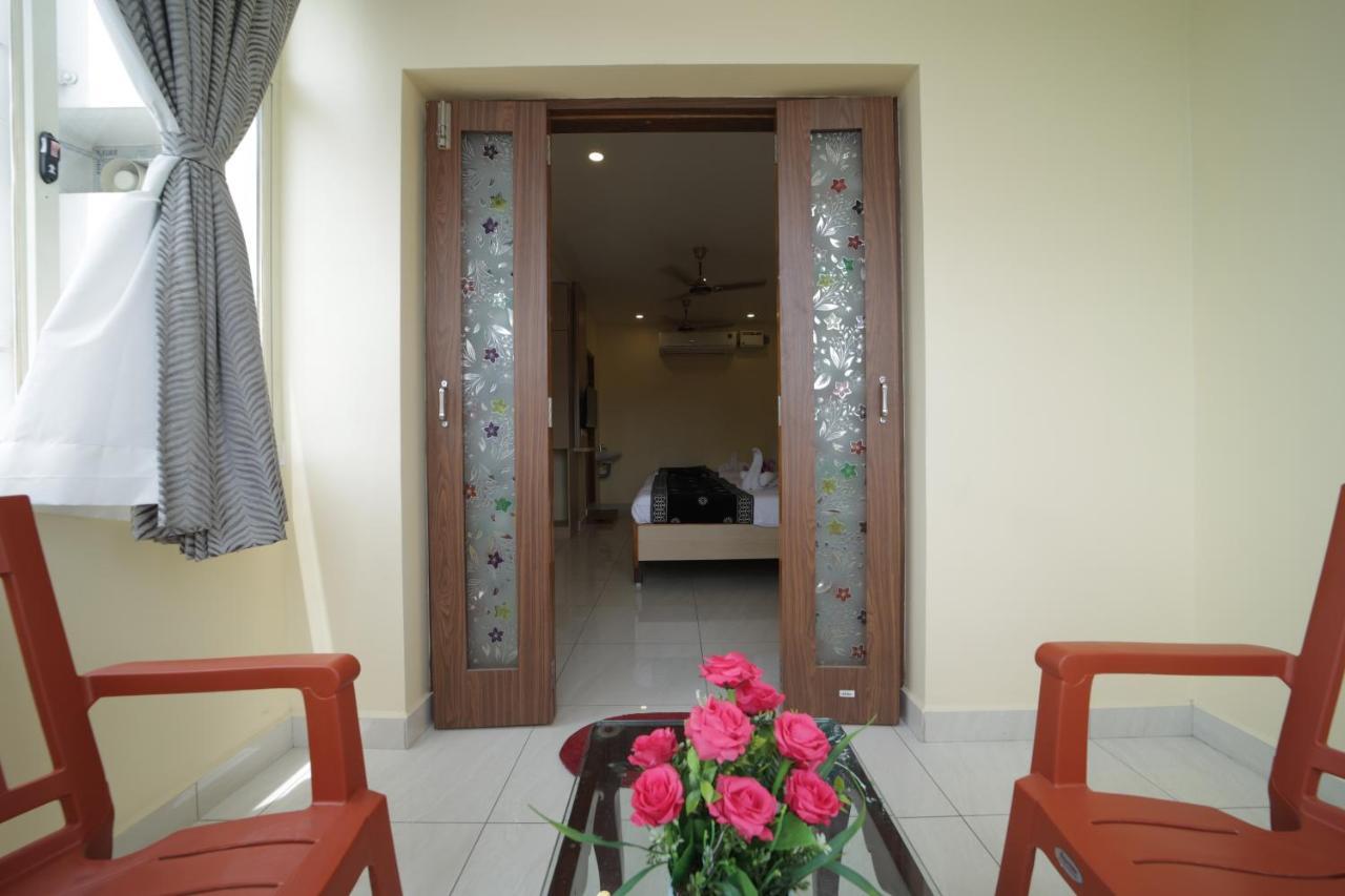 פונדיצ'רי Nadanam Inn מראה חיצוני תמונה